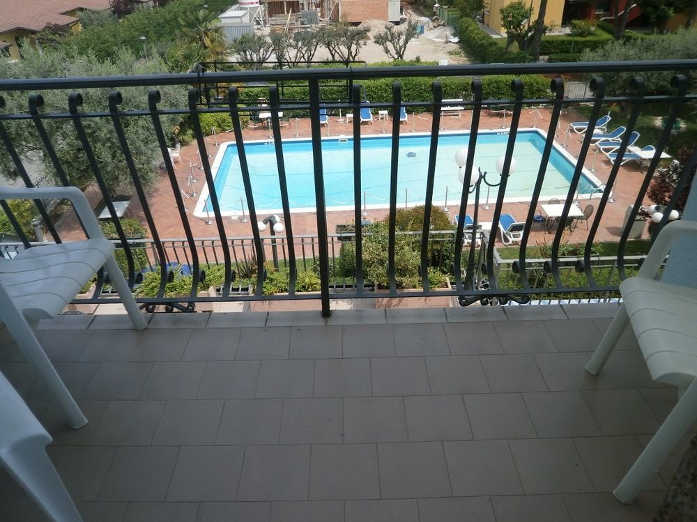 Hotel Oceano Peschiera del Garda Kültér fotó