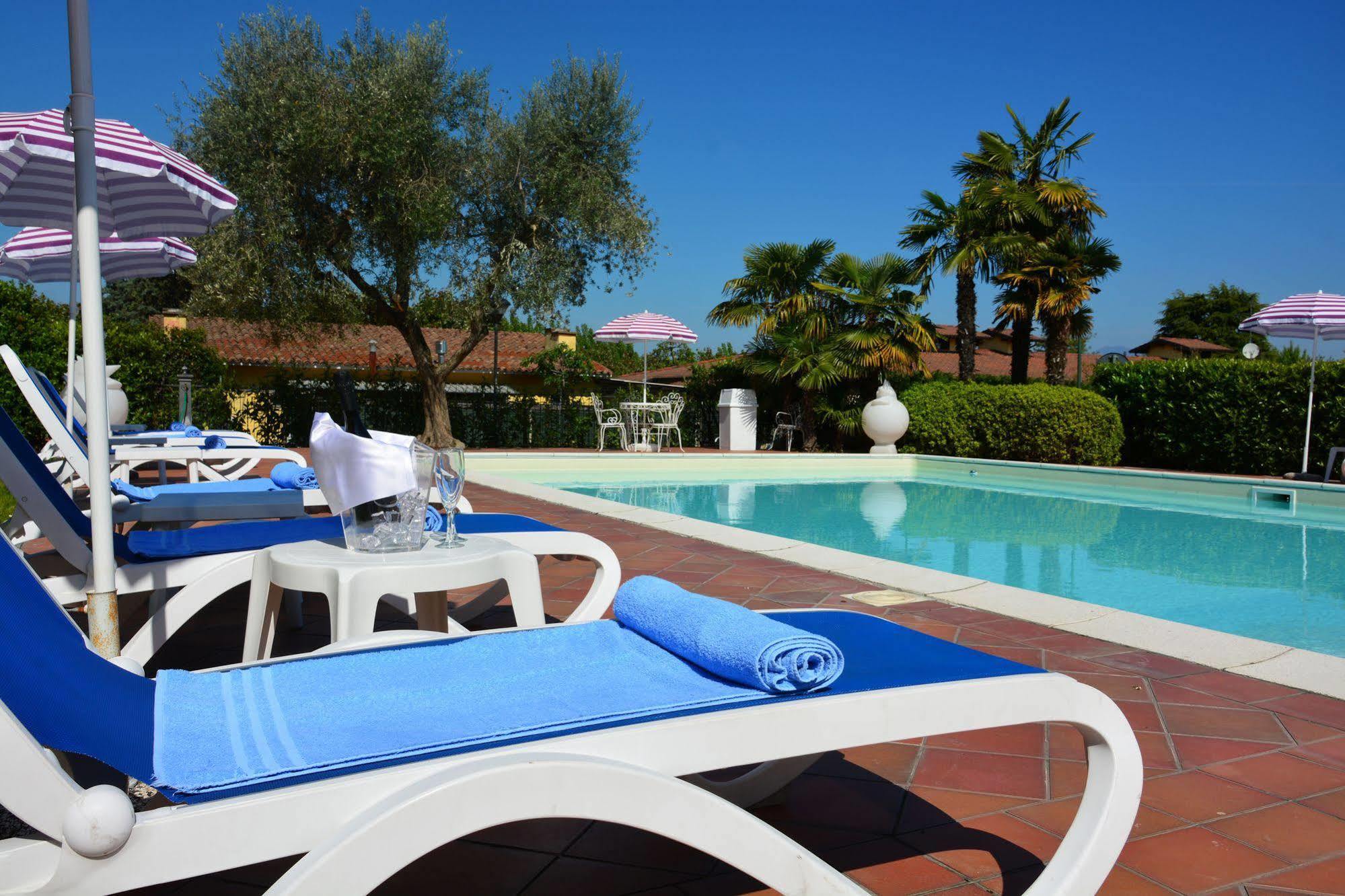Hotel Oceano Peschiera del Garda Kültér fotó