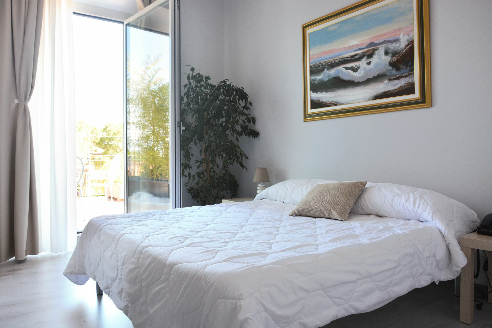 Hotel Oceano Peschiera del Garda Kültér fotó
